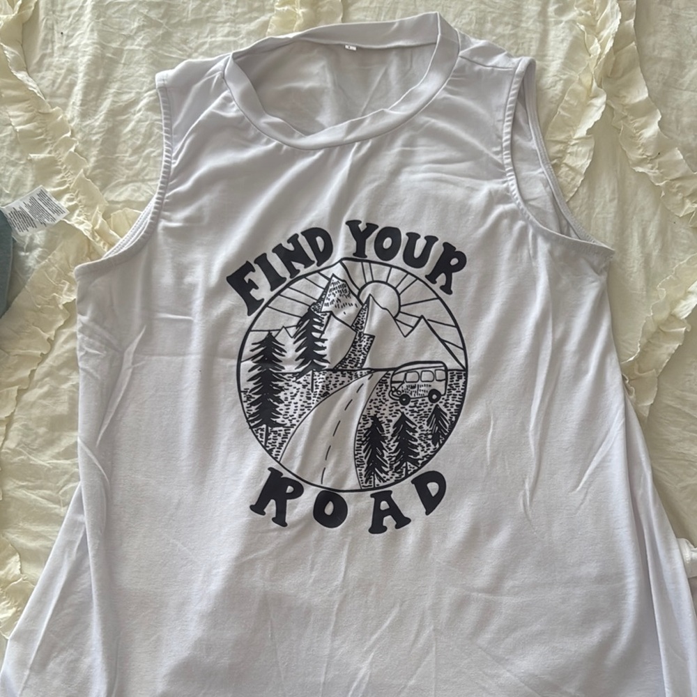 Find Your Road Graphic Tank Top